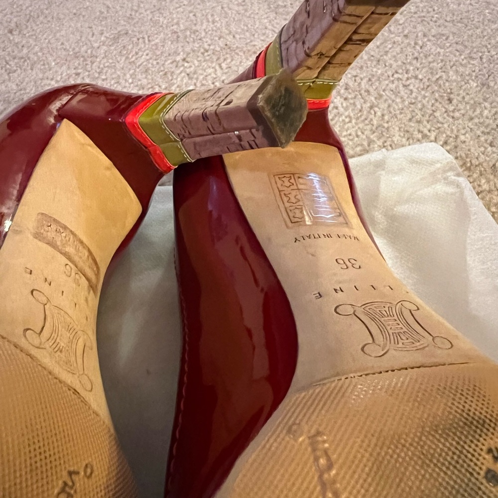 Celine Pumps Patent Leather in Red color - Picture 9 of 16